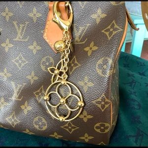 💕💯Louis Vuitton Bloomy Bag Charm💕